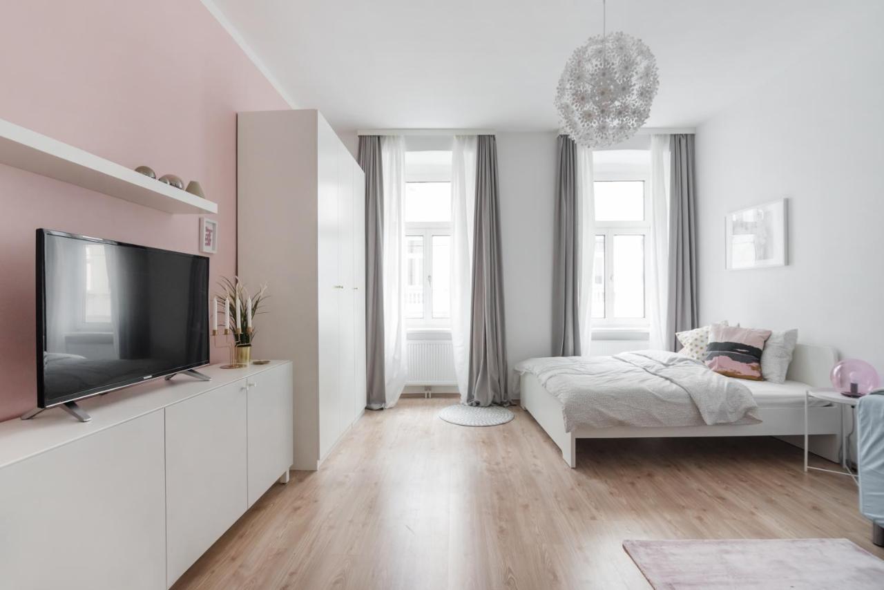 Nice Apartment In Lovely Area Vienne Extérieur photo