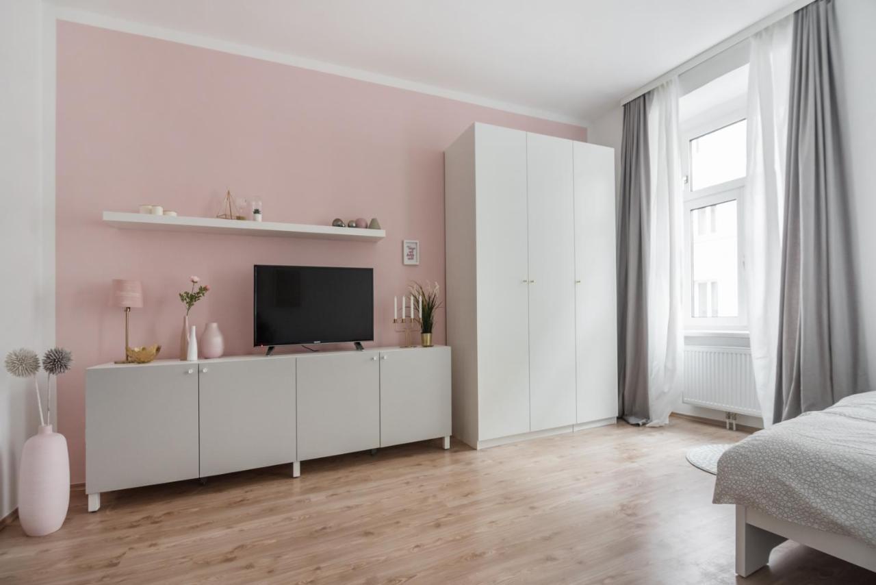 Nice Apartment In Lovely Area Vienne Extérieur photo