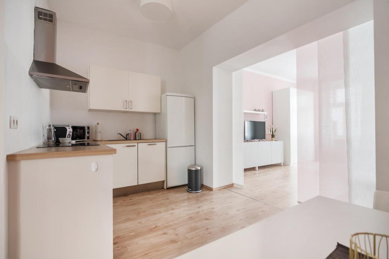 Nice Apartment In Lovely Area Vienne Extérieur photo
