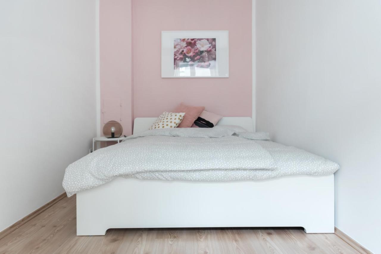 Nice Apartment In Lovely Area Vienne Extérieur photo